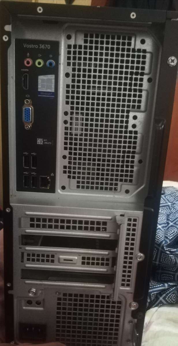 Dell Vostro 3670 i5 8GB 8TH Gen 1TB HDD +Free HD Webcam